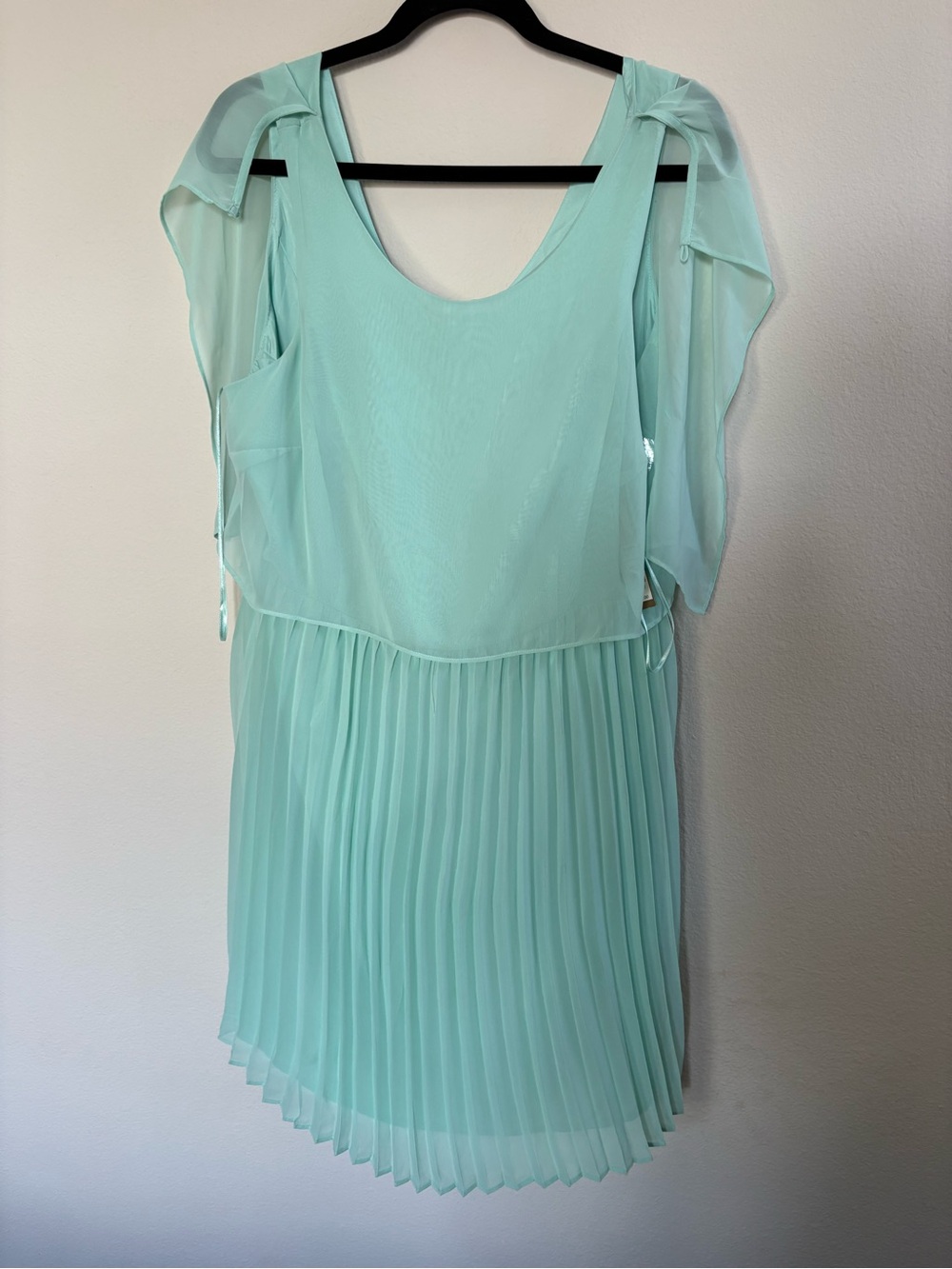 LC Lauren Conrad Mint Green Pleated Midi Dress
